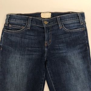 Current Elliot straight leg jeans medium wash 29 fits more like a 27 women’s 6